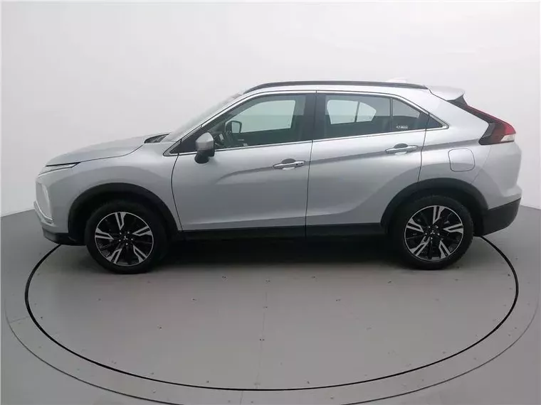 Mitsubishi Eclipse Cross Prata 14