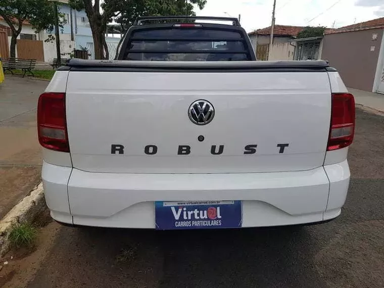 Volkswagen Saveiro Branco 8