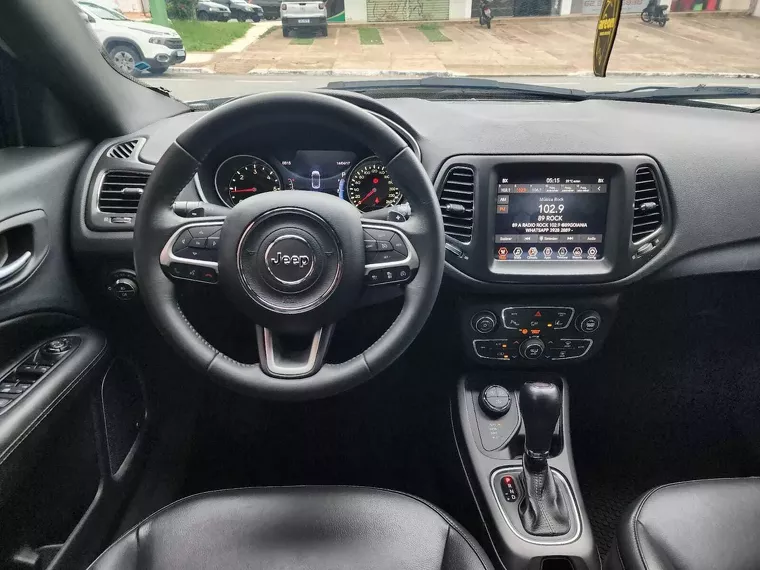 Jeep Compass Branco 13