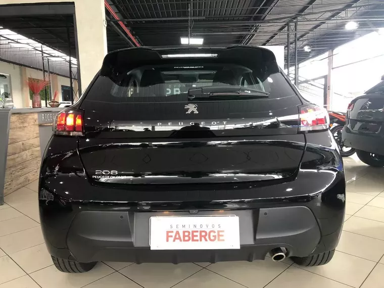 Peugeot 208 Preto 2