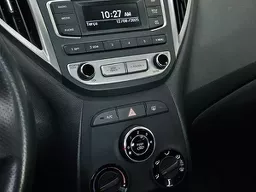 Hyundai HB20X