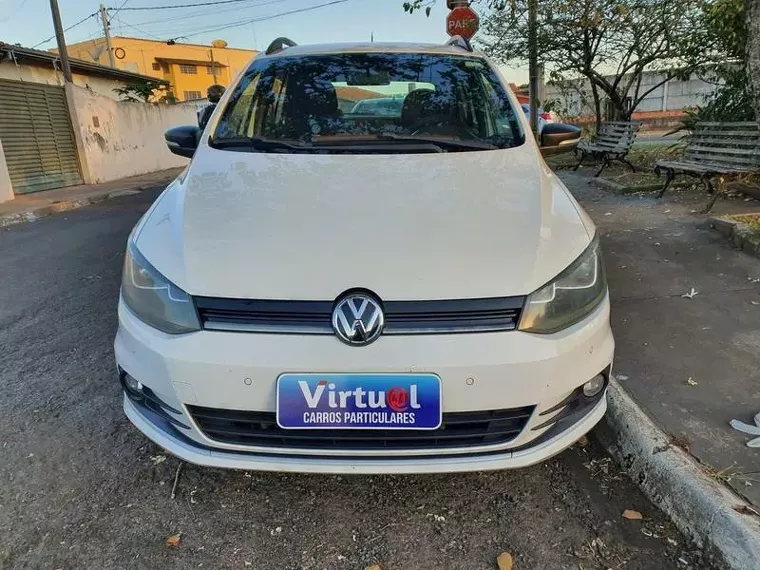 Volkswagen Fox Branco 2