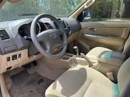 Toyota Hilux SW4