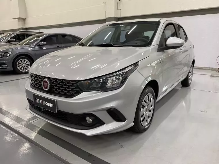 Fiat Argo Prata 4