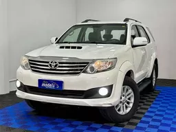 Toyota Hilux SW4