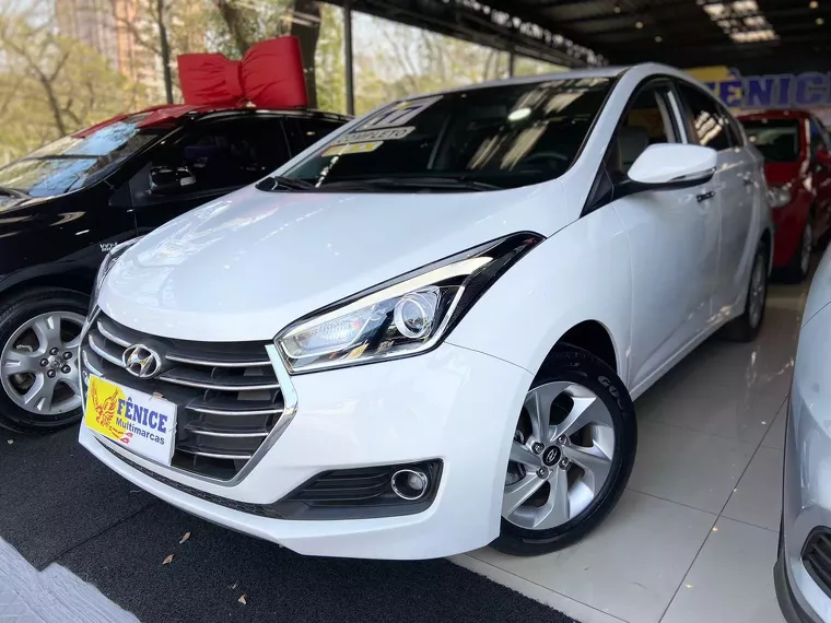 Hyundai HB20S Branco 4