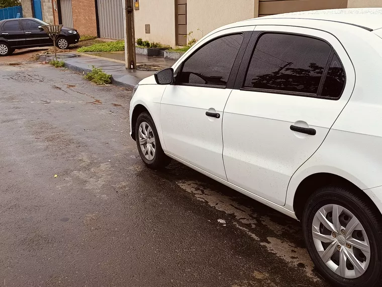 Volkswagen Gol Branco 18