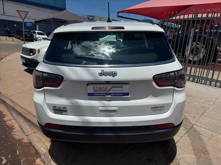 Foto do carro