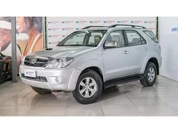 Toyota Hilux SW4