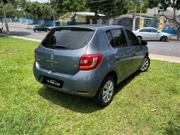 Renault Sandero Cinza 2