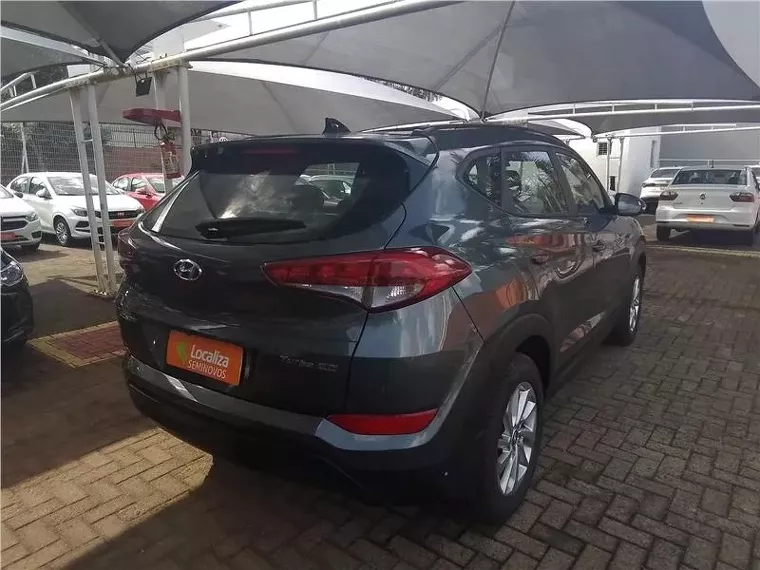 Hyundai Tucson Cinza 2