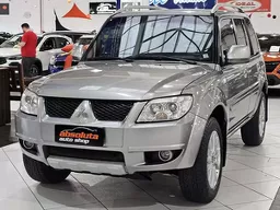 Mitsubishi Pajero TR4