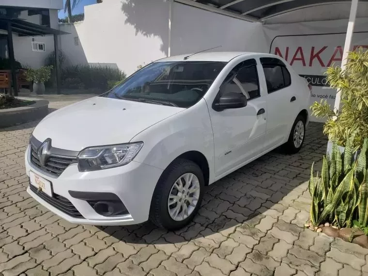 Renault Logan Branco 4