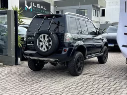 Mitsubishi Pajero TR4