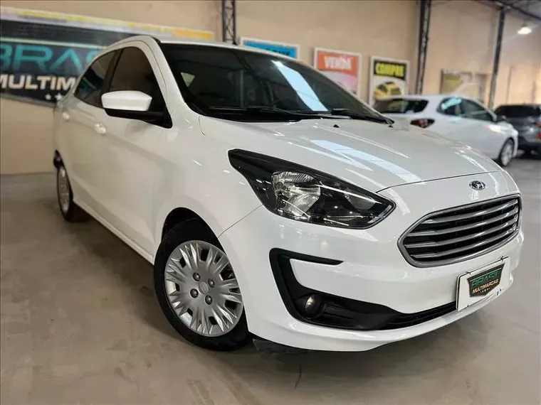 Ford KA Branco 13