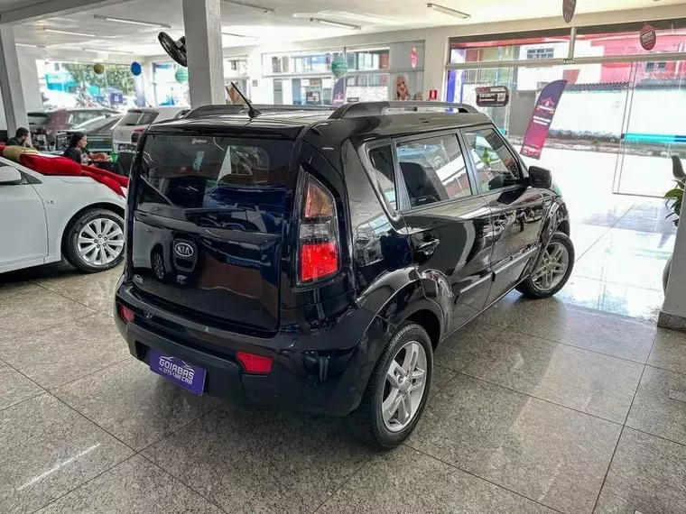 KIA Soul Preto 4