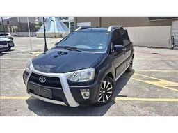 Toyota Etios Cross