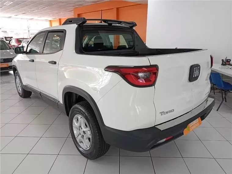 Fiat Toro Branco 4