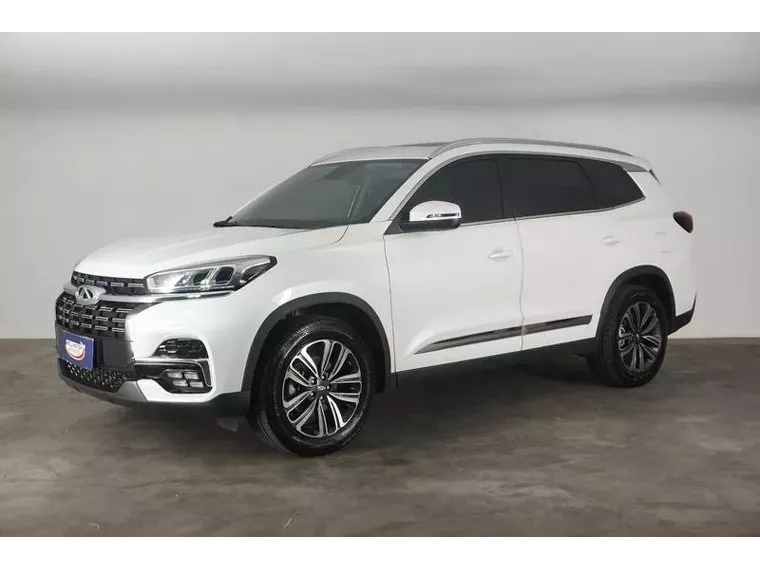 Chery Tiggo 8 Branco 3