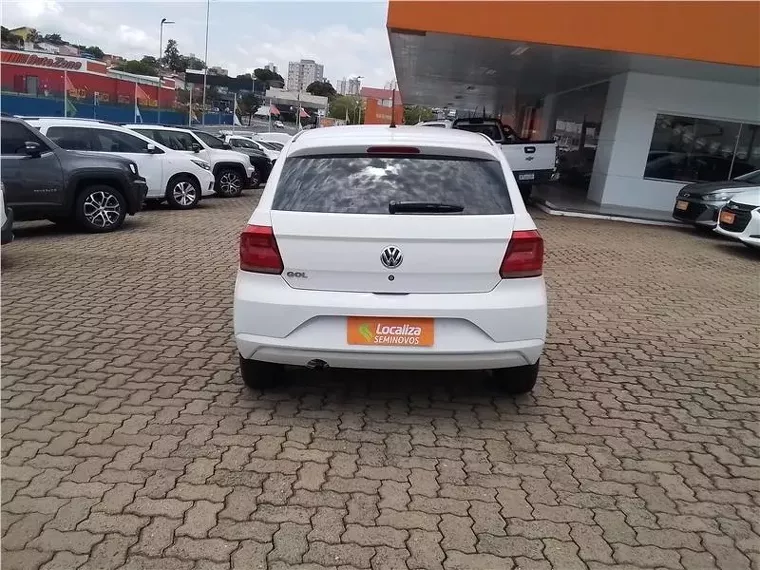 Volkswagen Gol Branco 7