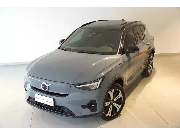 Volvo XC40 Cinza 3