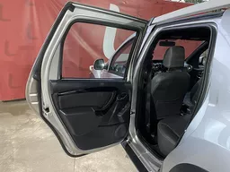 Renault Duster Oroch