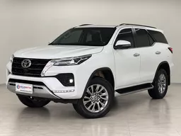 Toyota Hilux SW4