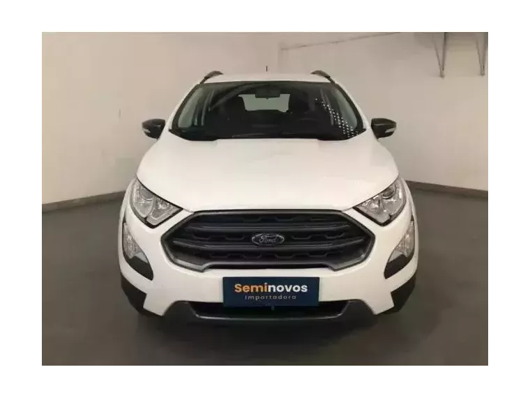 Ford Ecosport Branco 4