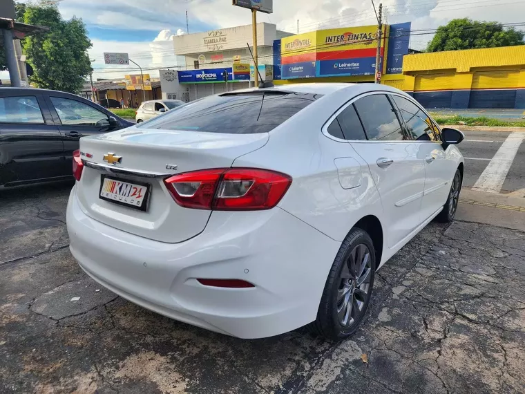 Chevrolet Cruze Branco 10