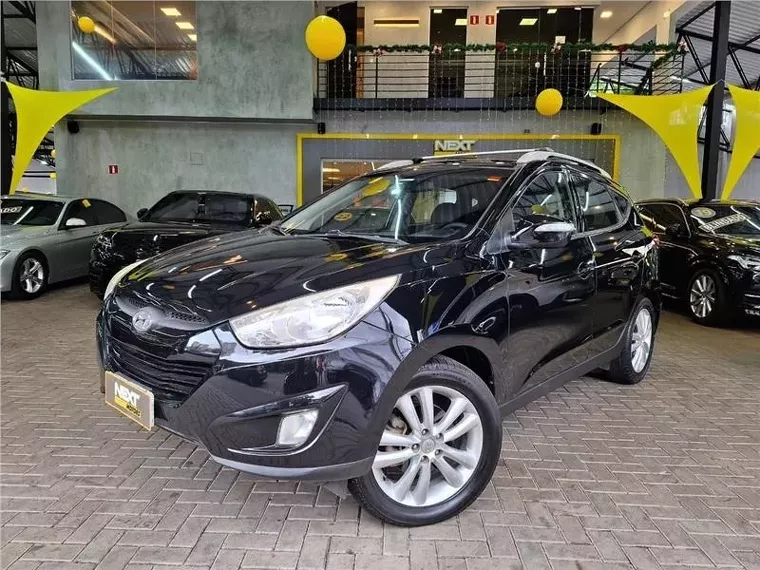 Hyundai IX35 Preto 12