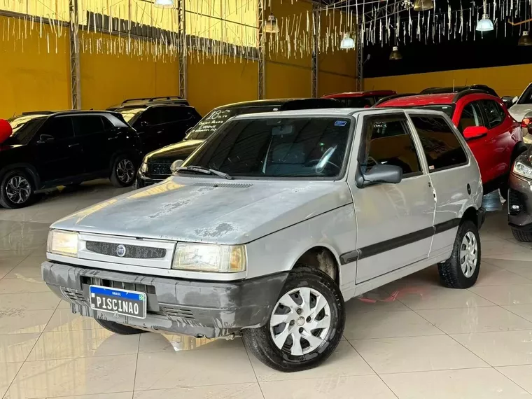 Fiat Uno Prata 1