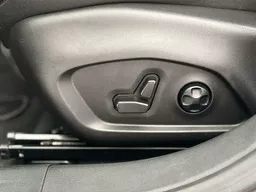 Jeep Commander