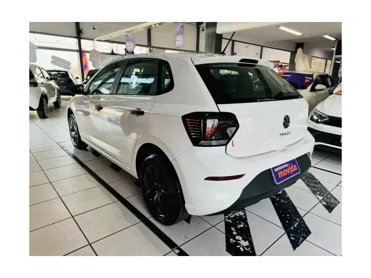 Volkswagen Polo Hatch Branco 6