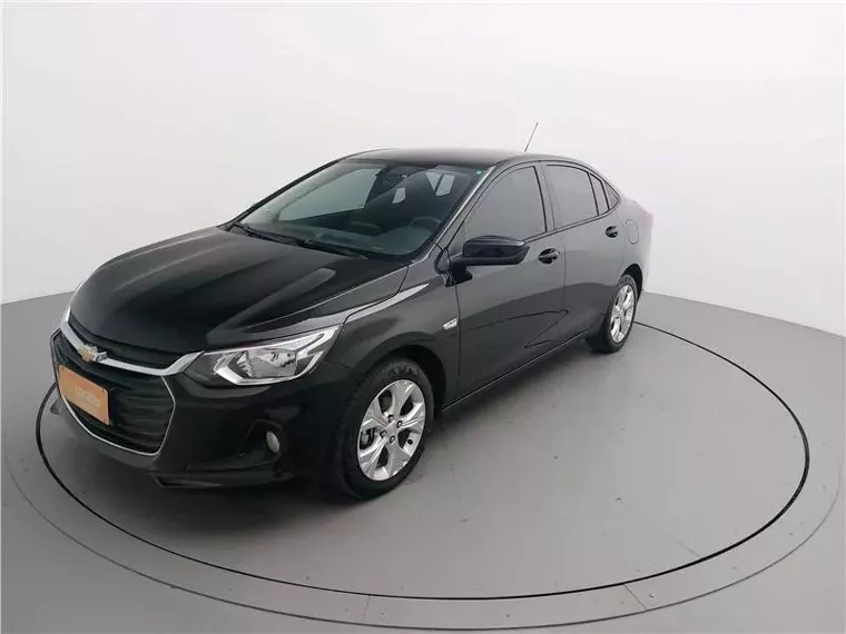 Chevrolet Onix Preto 15