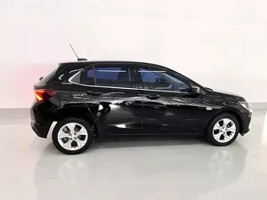 Chevrolet Onix a partir de 2017 em Goiânia - GO