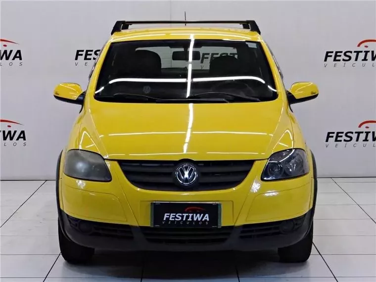 Volkswagen Fox Amarelo 10