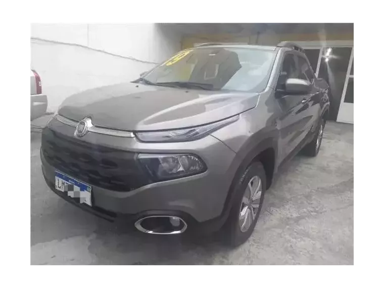 Fiat Toro Marrom 1