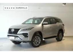 Toyota Hilux SW4