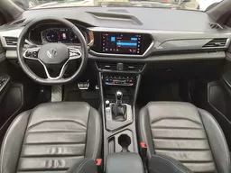 Volkswagen Taos