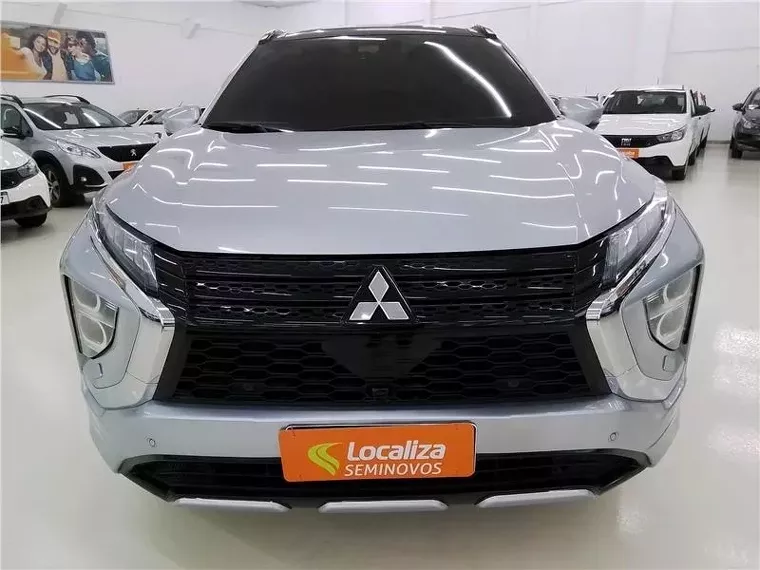 Mitsubishi Eclipse Cross Prata 3