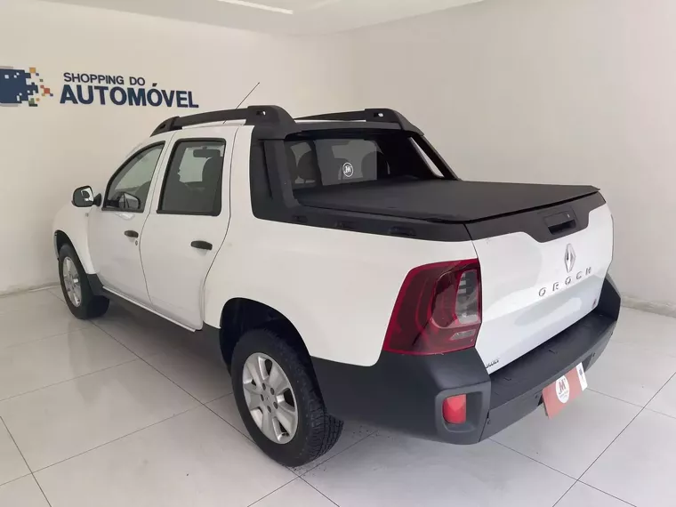 Renault Duster Oroch Branco 11