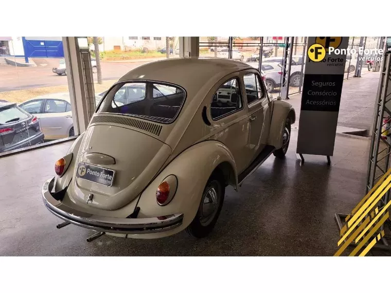 Volkswagen Fusca Branco 12