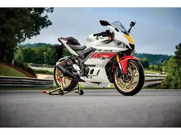 YZF R3