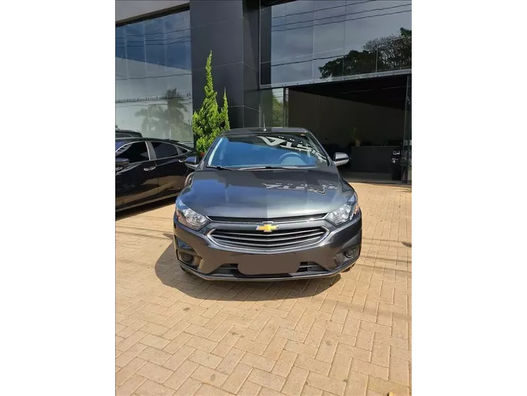 Chevrolet Onix Cinza 9