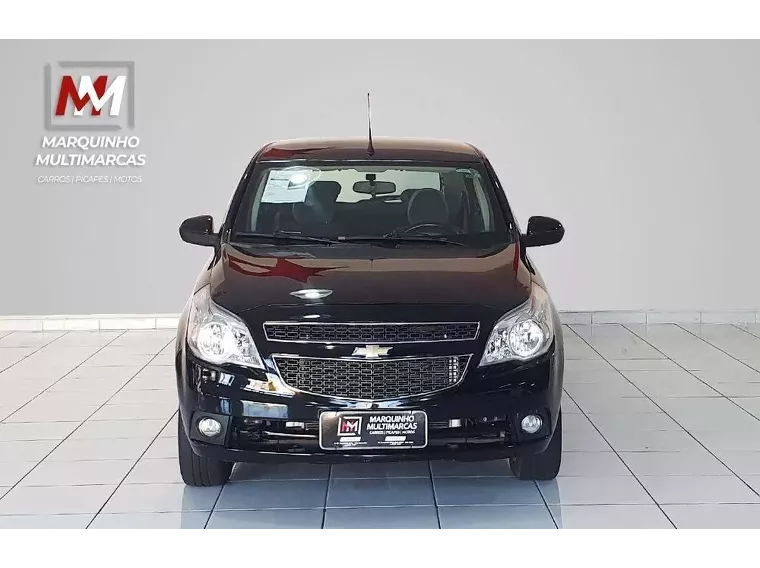 Chevrolet Agile Preto 6