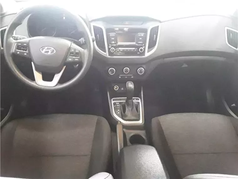 Hyundai Creta Preto 8