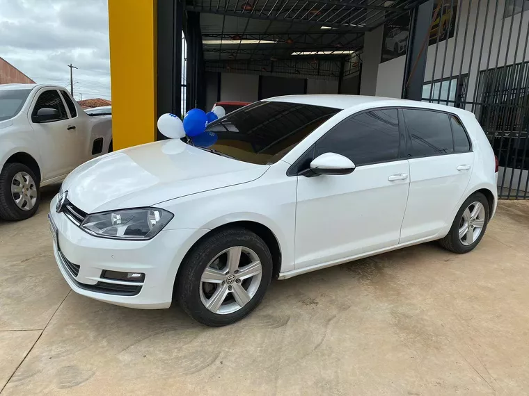 Volkswagen Golf Branco 5