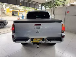 Mitsubishi L200 Triton