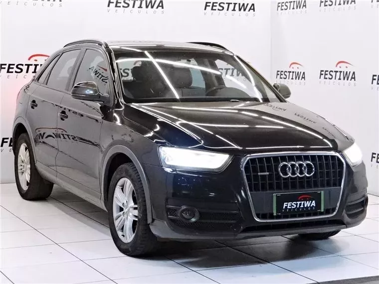 Audi Q3 Preto 5