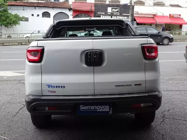 Fiat Toro Branco 6